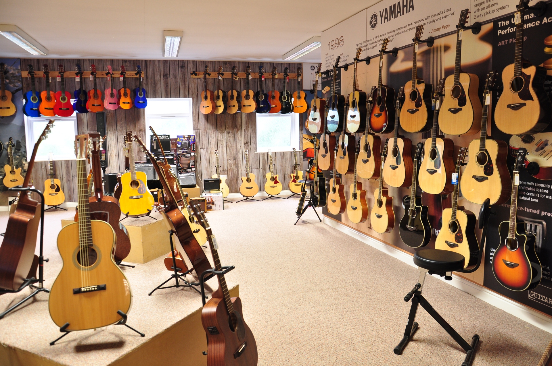 Express store music playlist Express store music playlist
